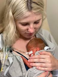 Fundraiser for Erin Breathat by Chasity Lee Inch : Staying with baby Braelee