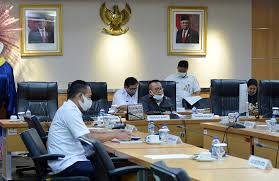 Di usiamu yang lebih dari 4 abad. Dprd Sepakati Pelaksanaan Paripurna Istimewa Hut Kota Jakarta Ke 494 Dprd Provinsi Dki Jakarta