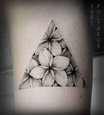 Image Result For White Frangipani Tattoo Tatuagens Triangulo Tatuagem De Glifos Tatuagem Frangipani