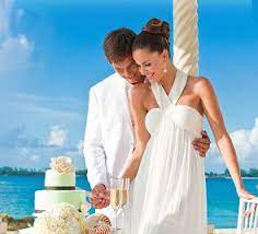Sandals Caribbean Weddings Honeymoon Deals In The Bahamas St Lucia Jamaica Or Antigua Wedding Honeymoons Sandals Resorts Destination Wedding Caribbean