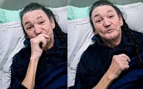 Vídeo! Em hospital, Marquito se emociona ao falar sobre reabilitação