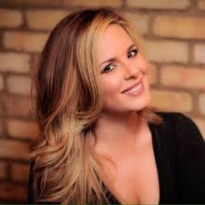 Kim Sollie's Instagram, Twitter & Facebook