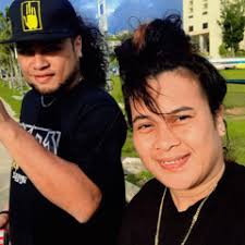 Stream South Onaan music