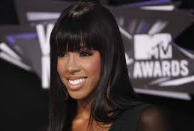 Kelly Rowland Honors Her Late Mother After Birth of Son Titan