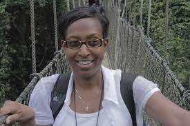 FROM THE TRAVEL BLOG OF KEISHA CHAVIS | ACCRA [dot] ALT Radio