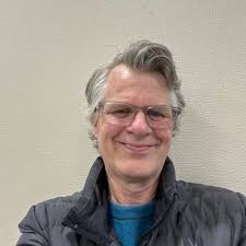 Blue Fifth Review (@bluefifthreview)