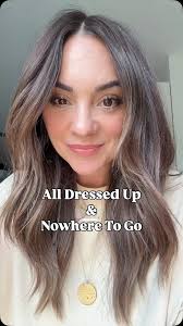 I’ve been feeling a little bored with my style lately, but this outfit has  me feeling 💯 These jeans are too big and officially unflattering up top,  but still work