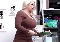 Low cut shoes reveal toe cleavage similar to how low. Free Camel Toe Milf Porn Videos Free Porno Movies Anyxxx Tv