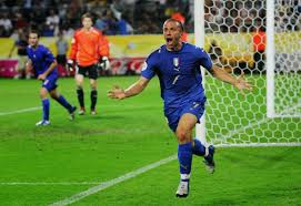 También es de curso legal en los enclaves italiano y alemán de campione d'italia y büsingen am hochrhein, donde circula junto al euro. Alemania Italia 2006 La Semifinal De Grosso Y La Italia De Siempre Daniel Blanco Libertad Digital