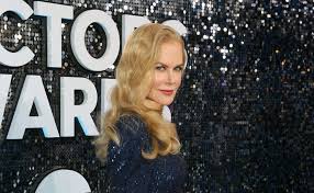 Nine perfect strangers, nueve perfectos desconocidos en españa, es una serie drama de misterio que sigue la historia de frances welty, una exitosa escritora de novelas románticas que llega al balneario de lujo tranquillum house con dos principales problemas: Nine Perfect Strangers Nicole Kidman Vuelve A La Television
