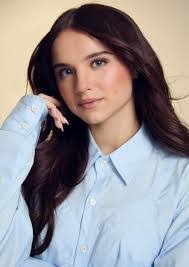 Daisy Green's Instagram, Twitter & Facebook