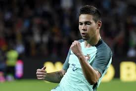 Raphaël guerreiro 2019 borussia dortmund. Raphael Guerreiro To Borussia Dortmund Latest Transfer Details Reaction More Bleacher Report Latest News Videos And Highlights