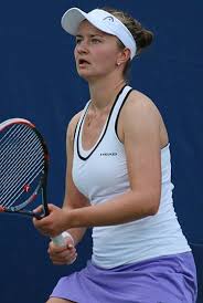 Po slavném sobotním vítězství ve dvouhře získala barbora krejčíková titul na roland garros také ve čtyřhře. Barbora Krejcikova Wikiwand