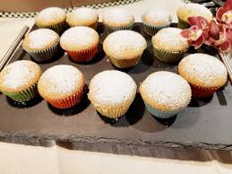 Ecco come preparare dei favoloso muffin alla menta con pezzetti di cioccolato. Muffin Sofficissimi Alla Menta Della Monica Monica In Cucina