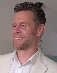 Ik heb een nieuwe baan 👍🏻 Manager Jeugd (AMV) bij Centraal Orgaan Opvang… 