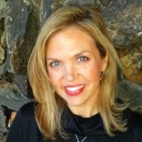 Donna Tipton's Instagram, Twitter & Facebook