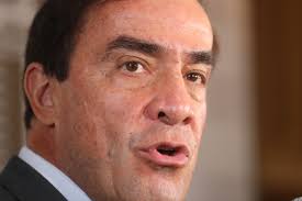 Excongresista Yonhy Lescano presentó su renuncia a la militancia de Acción  Popular