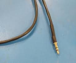 Use a set of wire strippers to gently remove the protective covering on if you are uncomfortable using a soldering iron, wrap the exposed wiring from each corresponding. Assemble An Aux Cord 11 Steps With Pictures Instructables