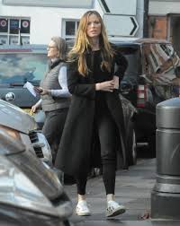 Let's take a look at georgina chapman's current relationship, dating history, rumored hookups and past exes. Georgina Chapman Spotted Out For The First Time Since Harvey Weinstein Sexual Misconduct Scandal Pic Entertainment Tonight