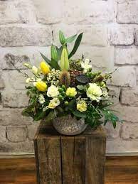 The region's leading wedding florist, regularly wedding flowers by cosmic flower shop. Newcastle Flowers By Design Your Premier Local Florist