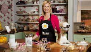 Las recetas del programa de la mano de de siete cocineros especializados en diferentes estilos, tendencias y culturas. Anna Olson Hornea En Espanol Television El Pais