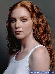 Аннализа Бассо (Annalise Basso)