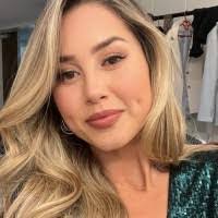 Susan Kogan's Instagram, Twitter & Facebook