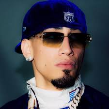 S E X P L A Y L I S T 1 (part. Rauw Alejandro) (Lyrics in English)