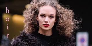 Il segreto per i capelli ricci afro? Come Asciugare I Ricci Senza Errori