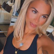 Tattoos Professionals in Woodford, TAM, Gb