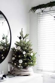 Bedroom interior christmas new room year small gift wall bed frame beautiful bedding blanket buildings celebration color day decoration design domestic enjoyment equipment eve family feature flag furniture glitter gray happiness holiday homes house indoors lighting miracle modern nursery. 25 Trendy Minimalist Christmas Tree Decor Ideas Comfydwelling Com Trendy Minimalis Decoracion Navidena Decoracion De Arboles Ideas De Decoracion De Navidad