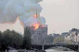 Koch theater for seven performances only. La Catedral De Notre Dame De Paris Se Incendia