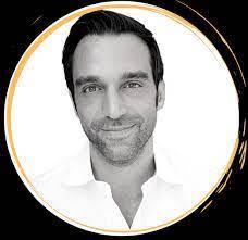 Dennis Koper's Instagram, Twitter & Facebook