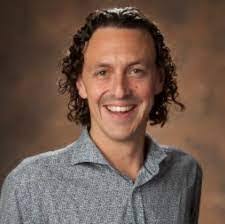 Bradley Pitcher's Instagram, Twitter & Facebook