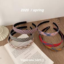 And locks never feel heavy. 2021 Classic Style Paid Printed Hair Band Ins Fashion Girls Casual Headband Personality Paid Make Up Hairband For Women From Happy Mas 3 31 Dhgate Com