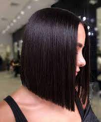Everyone knows that girls with straight hair want to wear curls and girls with curly locks strive to straighten them. 28 Short Hairstyles For Straight Hair For Stylish Girls Short Hairstyless