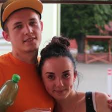 Lester Lloyd's Instagram, Twitter & Facebook