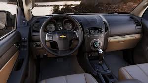 The chevrolet colorado and its twin, the gmc canyon were jointly designed by gm's north american operations, gm's brazil operations, and isuzu, which began selling its own version worldwide in 2002. Chevrolet Colorado 2013 Crew Cab 4wd 2 4 M T In Uae New Car Prices Specs Reviews Amp Photos Yallamotor