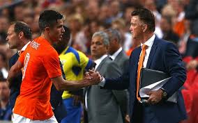 Maybe you would like to learn more about one of these? Louis Van Gaal Hints That Fantastic Captain Robin Van Persie Will Be Leading Man At Manchester United