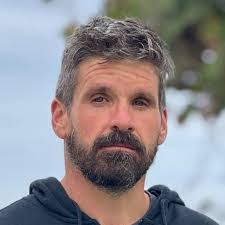 How many Starbucks drinks are intentionally stolen each year by people who  didn't order them? Do we have any sort of number for this? Surely Starbucks  has some sort of internal calculation