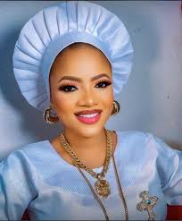 I want my man to feel like he can conquer the world because he has me by  his side .