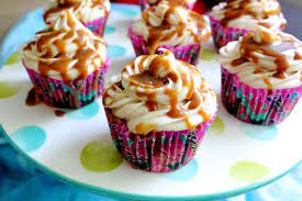 Apples And Honey Cupcakes Jewish Holiday Recipes Rosh Hashana Recipes Rosh Hashanah Recipes