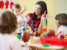 Professionnel qui accueille un ou plusieurs jeunes enfants dans la journée. Maison D Assistante Maternelle Mam Assistante Maternelle Biz Tous Les Conseils Autours Des Assistantes Maternelles Et Parents Employeurs