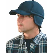 Zimní fleecová čepice s kšiltem KEVIN černá