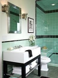 50s Bathroom Example Of A Coastal Bathroom Design In 50s Diner Bathroom Decor Green Tile Bathroom Bathroom Design Bathroom Styling