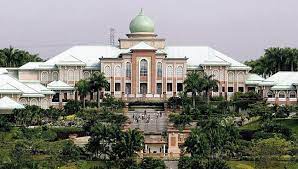 Pejabat setiausaha persekutuan sarawak, jabatan perdana menteri. Dua Tukang Kunci Terus Berusaha Buka Lapan Peti Besi Di Kediaman Najib Sarawakvoice Com