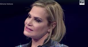 Da grande al sabato, poi l'arena di amadeus e ballando con le stelle. Canzone Segreta Simona Ventura In Lacrime Cosa E Successo