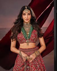 Nora Fatehi on X: ❤️✨🥂 @jjvalaya Jewellery - @shriharidiagems.anirudh  Styling,Creative direction& set design @hoorvi.j.valaya Photography:  @abhishekkhandelwal08 Video: @psr_films Hmu - @yashaswinigupta_makeup  @aamirkhan_hairstylist t.co ...