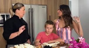 Ahora, ana boyer y chabeli iglesias se unen por primera vez en un. Incomodo Nivel Galilea Montijo Invita A La Guapa Ex De Su Esposo A Hoy Video Radio Formula
