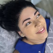 Deniz Akyol's Instagram, Twitter & Facebook